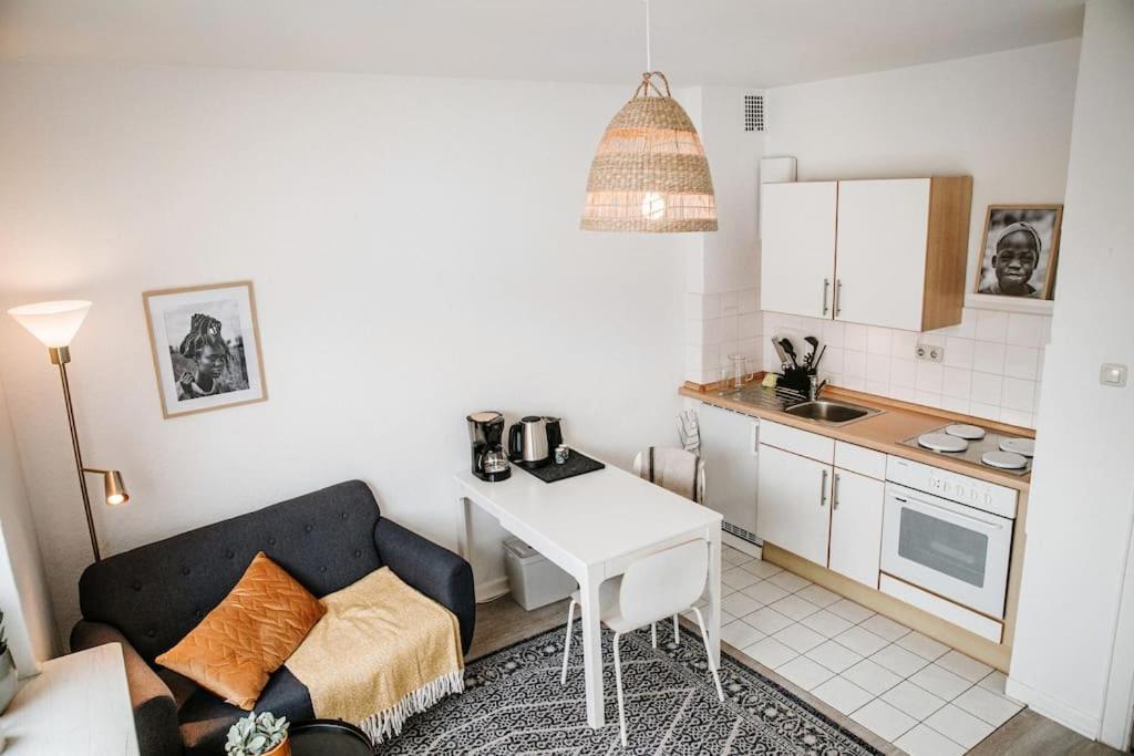 City-Appartement, Holtenauer Strasse Mit 24H Check-In Kiel Luaran gambar