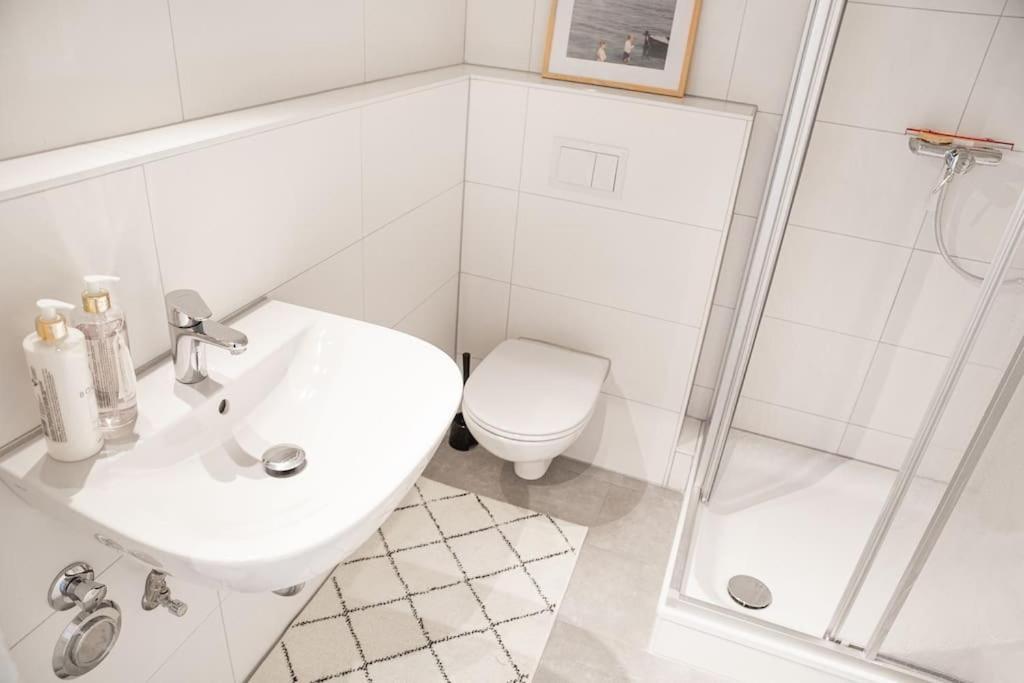 City-Appartement, Holtenauer Strasse Mit 24H Check-In Kiel Luaran gambar