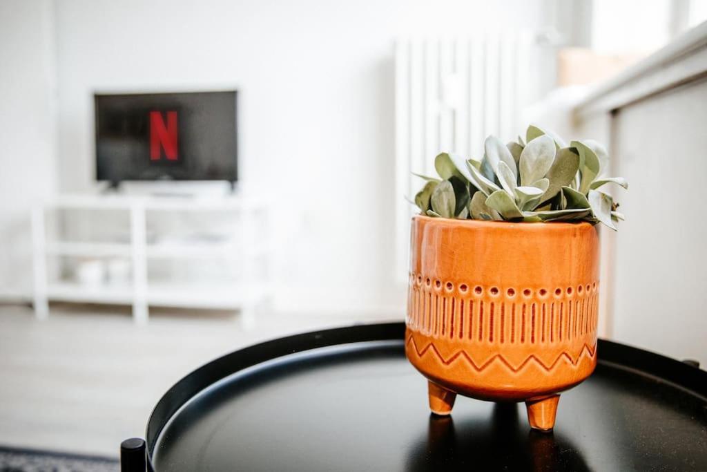 City-Appartement, Holtenauer Strasse Mit 24H Check-In Kiel Luaran gambar